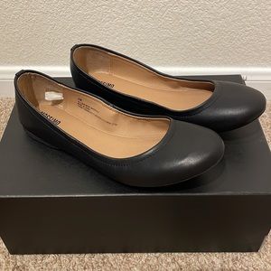 Mossimo Ballet Flats (Size 8W)